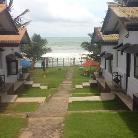 Ramon Beach Resort Ambalangoda  Esterno foto