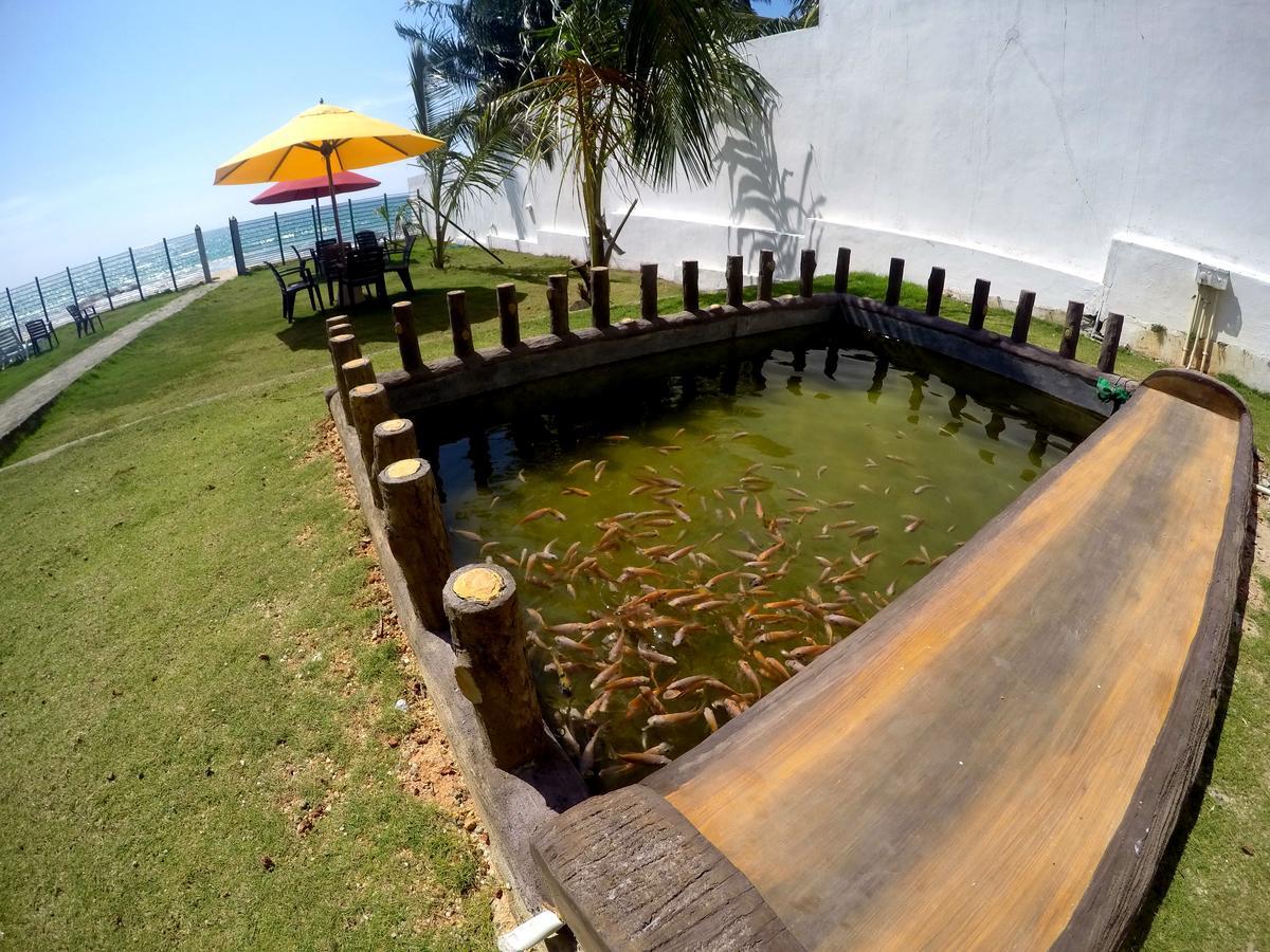 Ramon Beach Resort Ambalangoda  Esterno foto