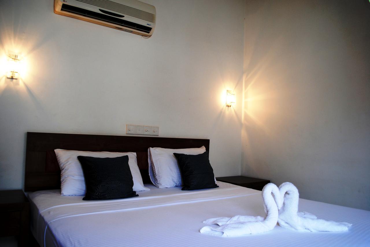 Ramon Beach Resort Ambalangoda  Esterno foto