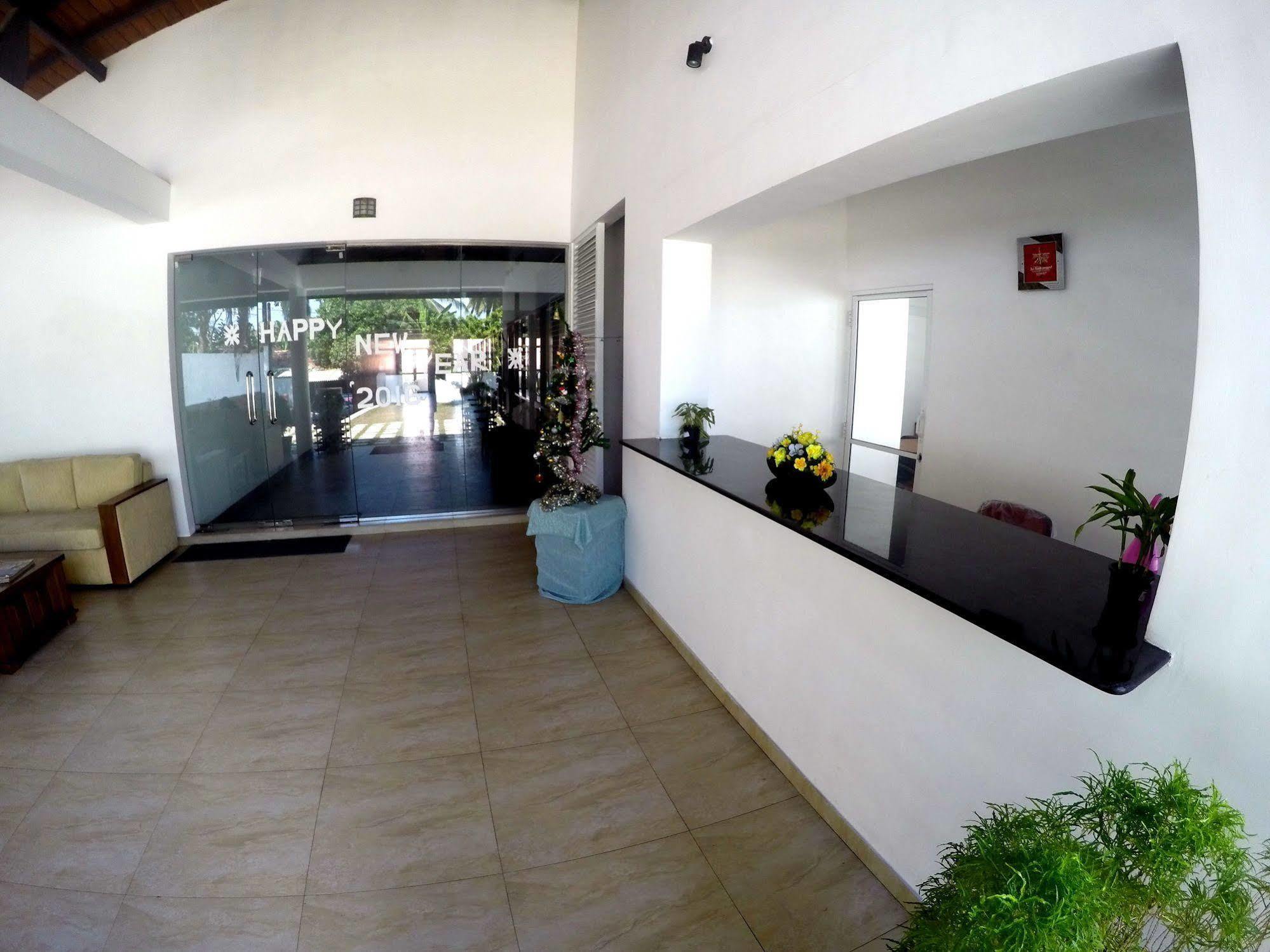 Ramon Beach Resort Ambalangoda  Esterno foto